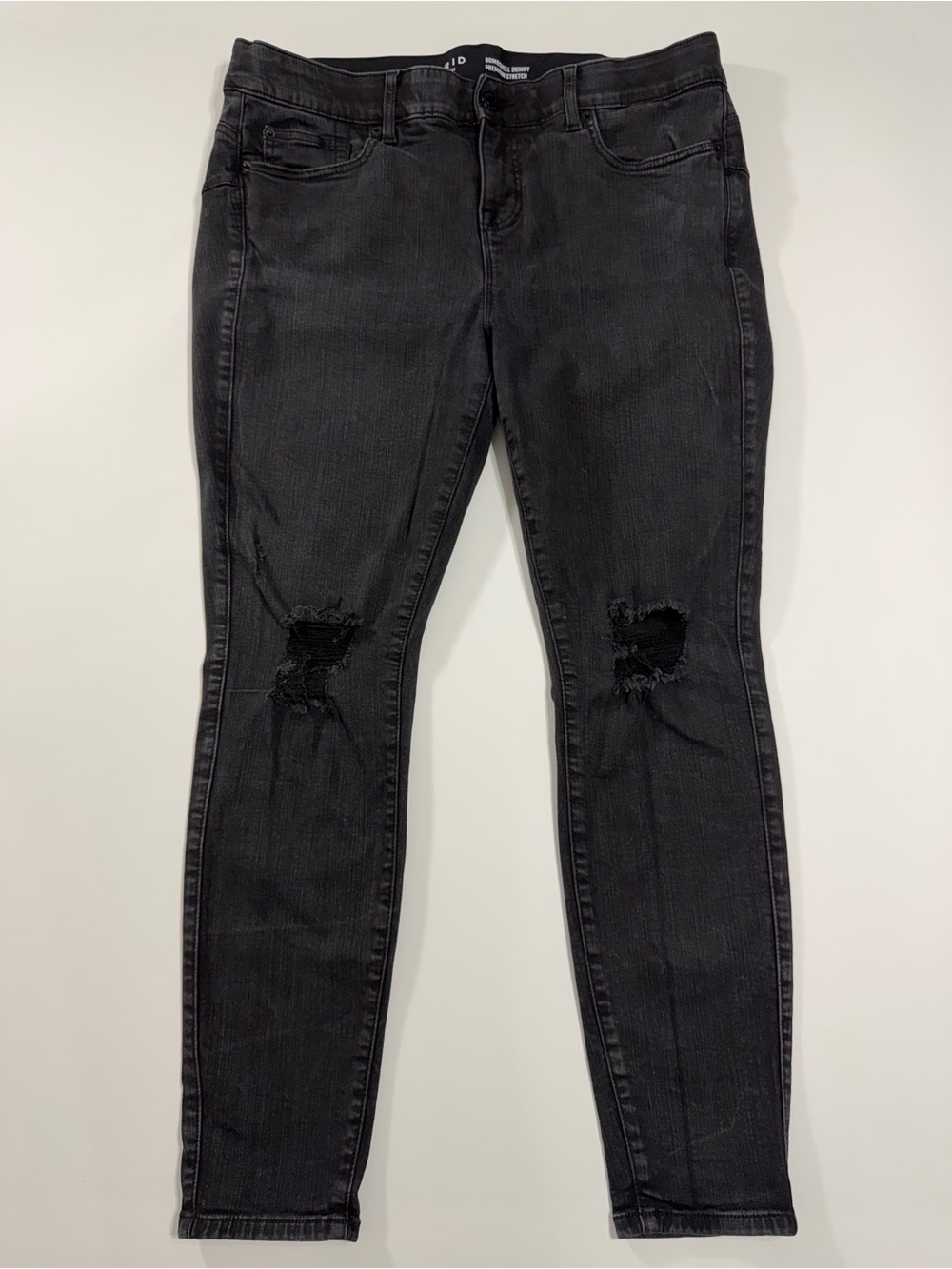 Torrid Bombshell Skinny Premium Stretch Distressed Jeans 18R Black